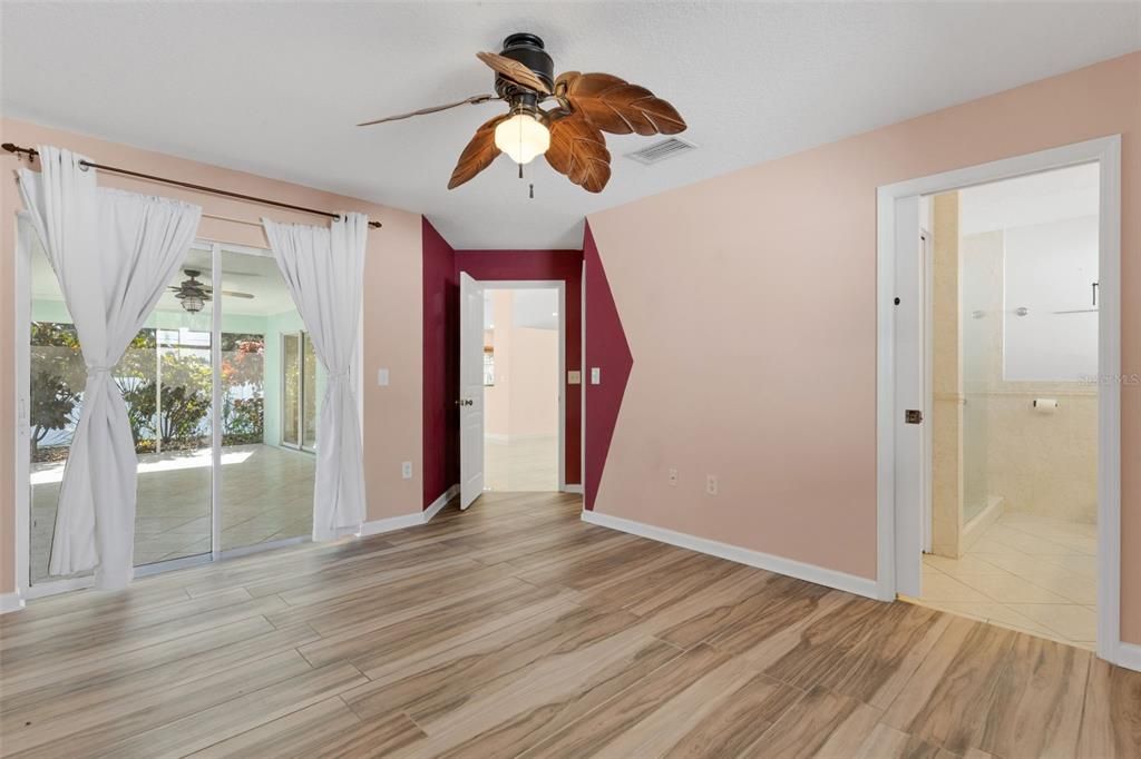 En Venta: $535,000 (3 camas, 2 baños, 1423 Pies cuadrados)