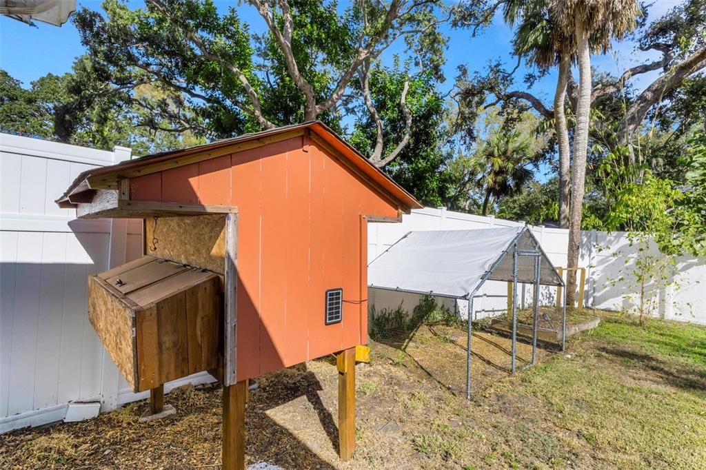 En Venta: $535,000 (3 camas, 2 baños, 1423 Pies cuadrados)