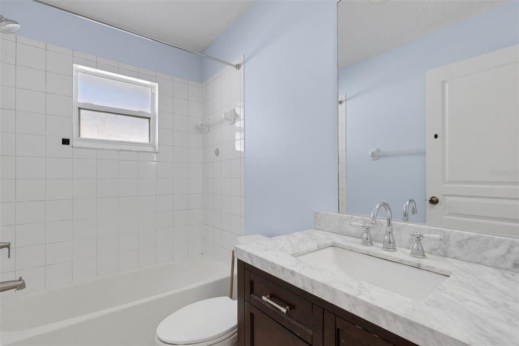 En Venta: $535,000 (3 camas, 2 baños, 1423 Pies cuadrados)