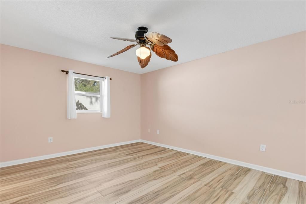 En Venta: $535,000 (3 camas, 2 baños, 1423 Pies cuadrados)