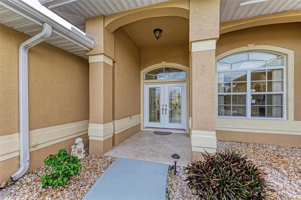 For Sale: $399,900 (3 beds, 2 baths, 2134 Square Feet)