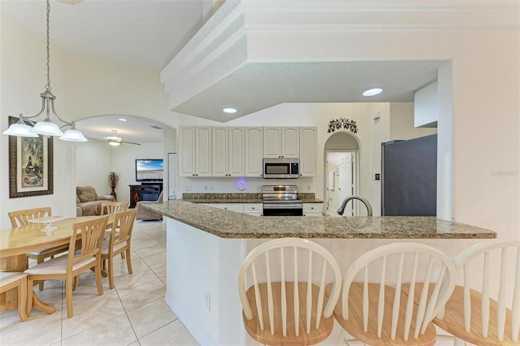 For Sale: $399,900 (3 beds, 2 baths, 2134 Square Feet)