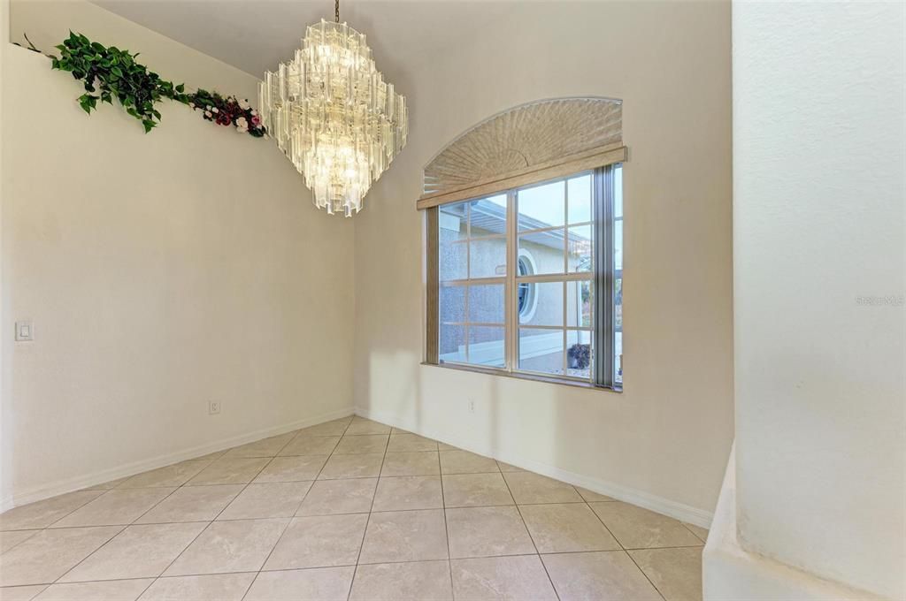 For Sale: $399,900 (3 beds, 2 baths, 2134 Square Feet)