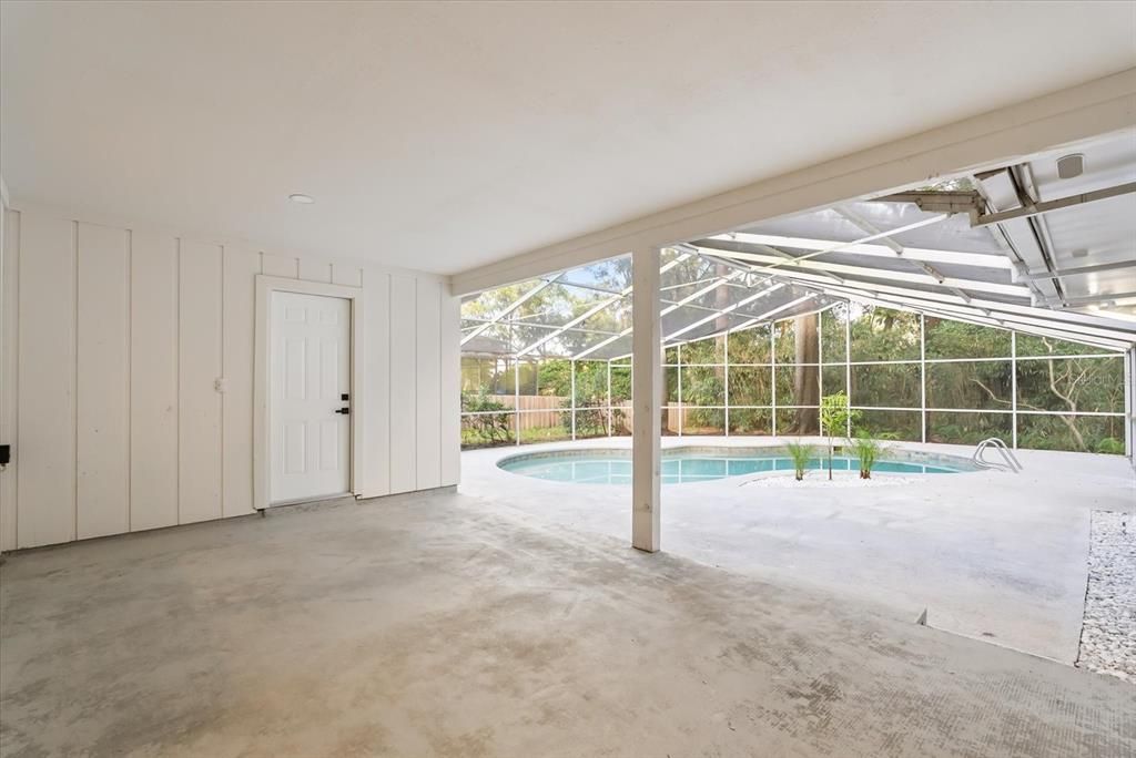 En Venta: $589,000 (4 camas, 2 baños, 2227 Pies cuadrados)