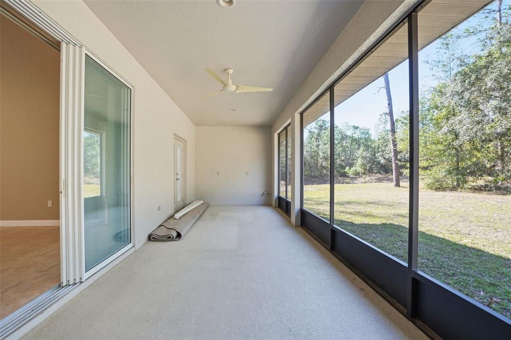 En Venta: $450,000 (3 camas, 2 baños, 2263 Pies cuadrados)