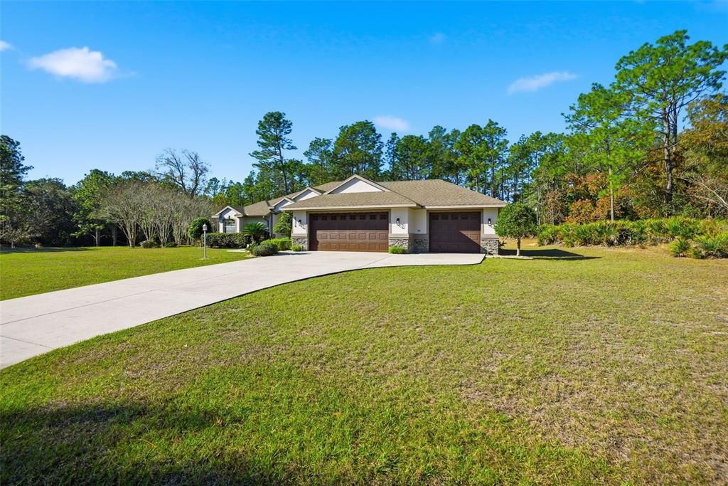 En Venta: $450,000 (3 camas, 2 baños, 2263 Pies cuadrados)