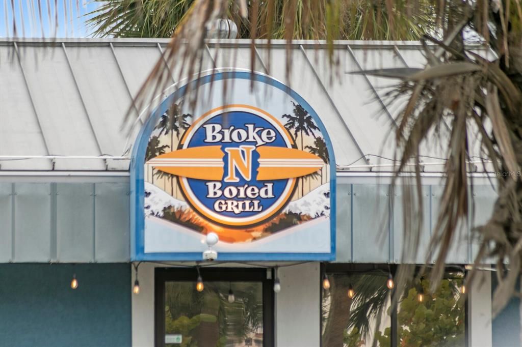 待售: $775,000 (2 贝兹, 2 浴室, 1165 平方英尺)