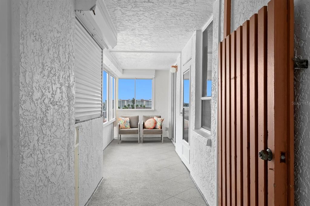 待售: $775,000 (2 贝兹, 2 浴室, 1165 平方英尺)