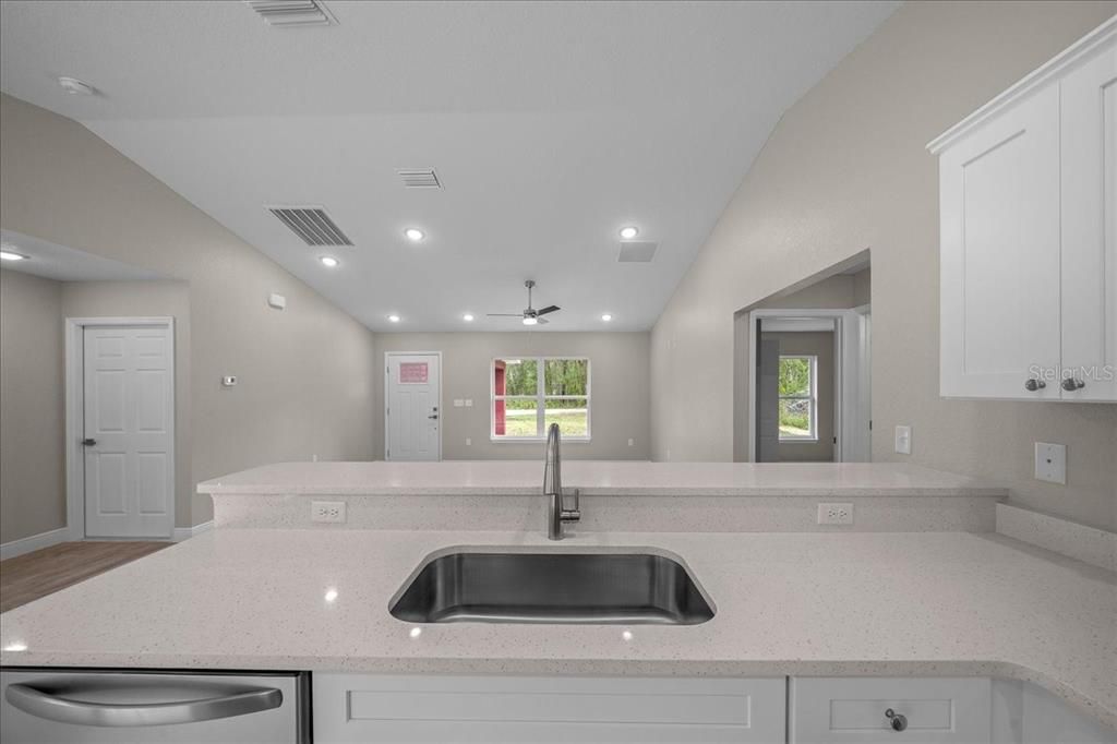 Active With Contract: $249,000 (3 beds, 2 baths, 1334 Square Feet)