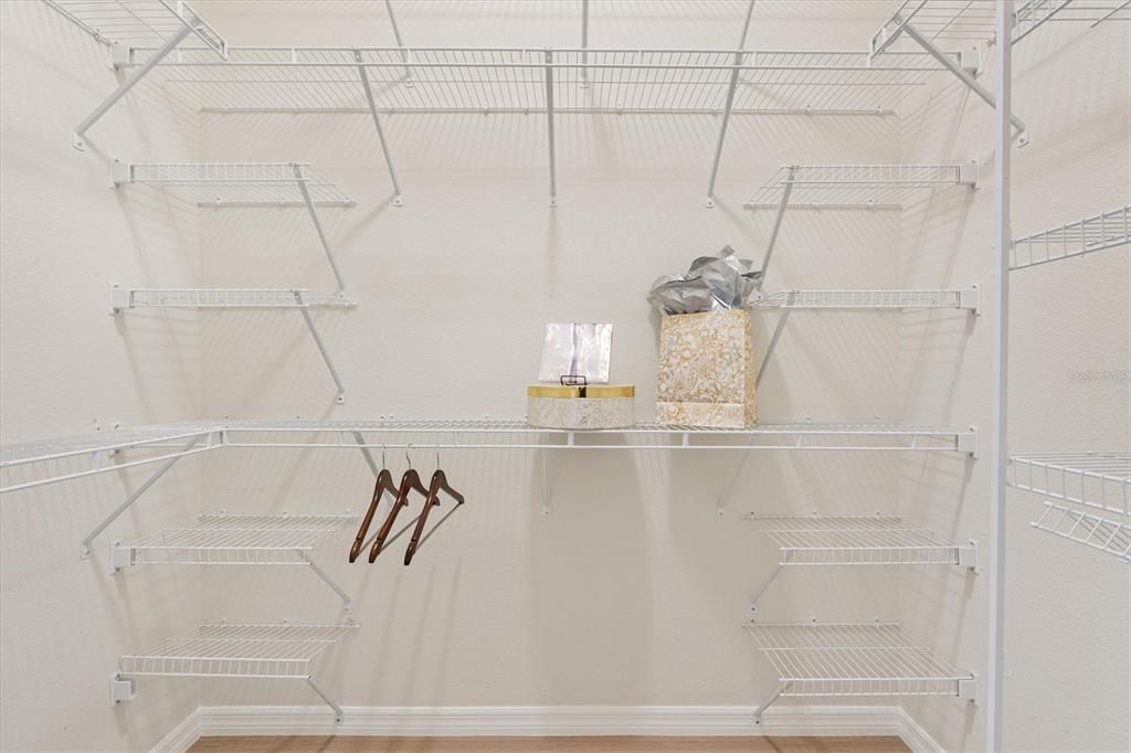 For Sale: $577,500 (3 beds, 2 baths, 1907 Square Feet)