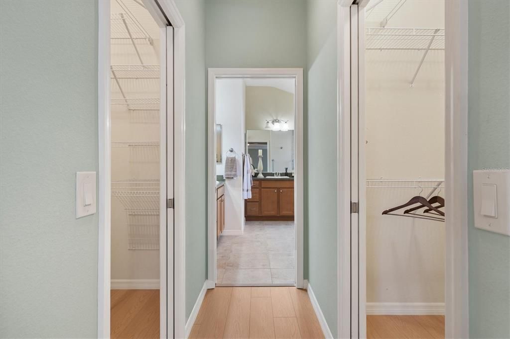 For Sale: $577,500 (3 beds, 2 baths, 1907 Square Feet)