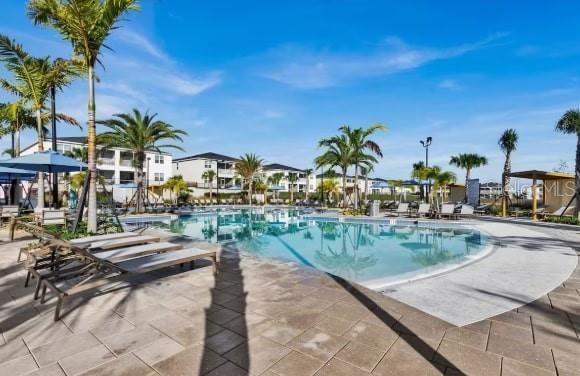 待售: $709,000 (7 贝兹, 5 浴室, 4018 平方英尺)