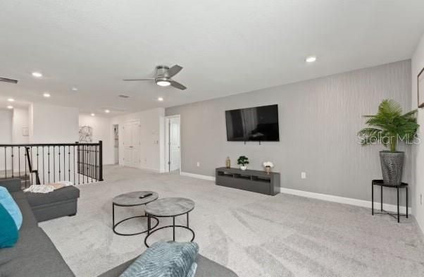 待售: $709,000 (7 贝兹, 5 浴室, 4018 平方英尺)