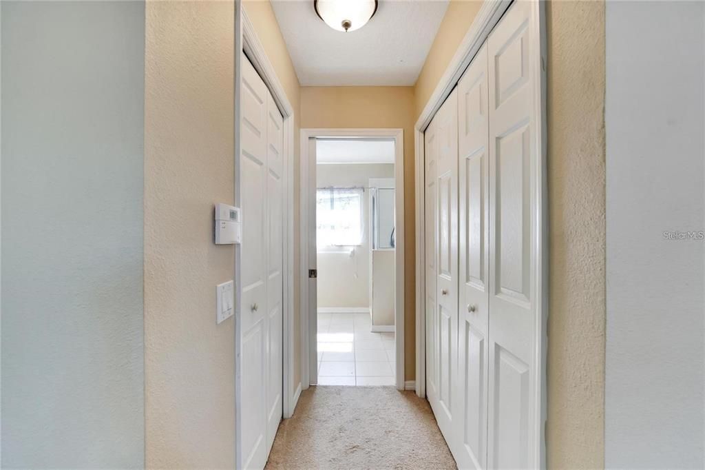 En Venta: $400,000 (4 camas, 2 baños, 2012 Pies cuadrados)