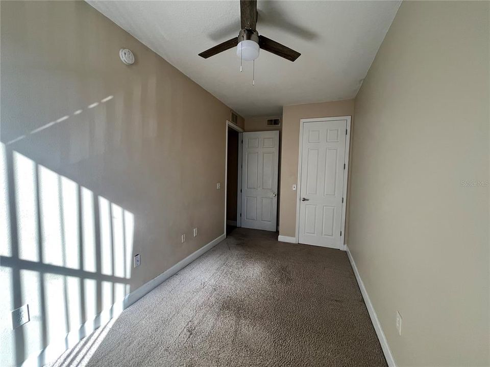 В аренду: $1,975 (3 спален, 2 ванн, 1512 Квадратных фут)