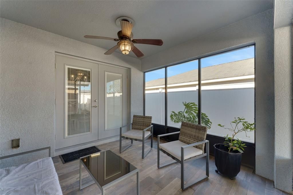 待售: $375,000 (4 贝兹, 2 浴室, 1707 平方英尺)