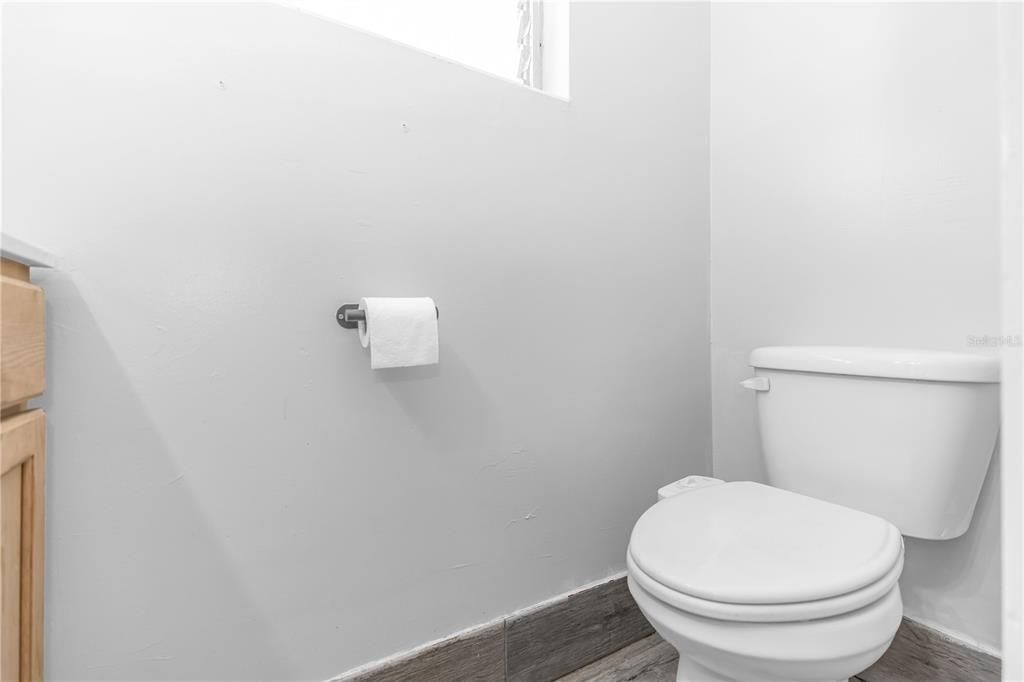 В аренду: $1,900 (3 спален, 2 ванн, 1161 Квадратных фут)