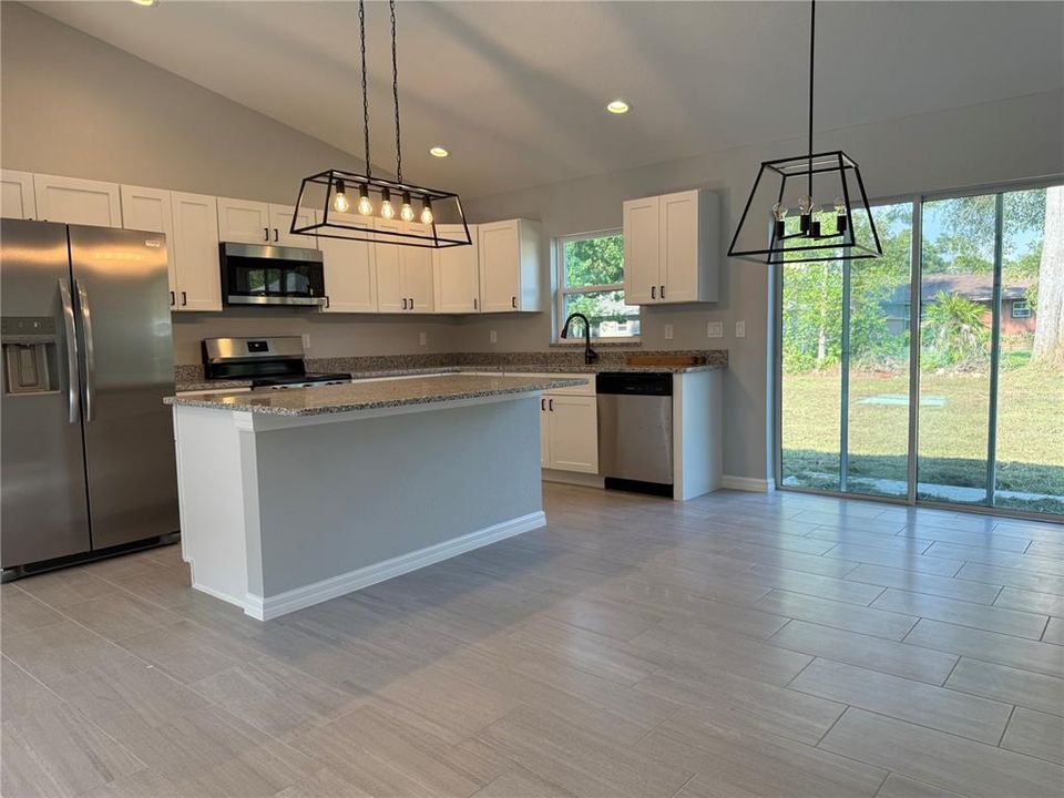 En Venta: $239,900 (3 camas, 2 baños, 1380 Pies cuadrados)