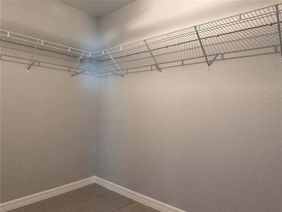 En Venta: $239,900 (3 camas, 2 baños, 1380 Pies cuadrados)