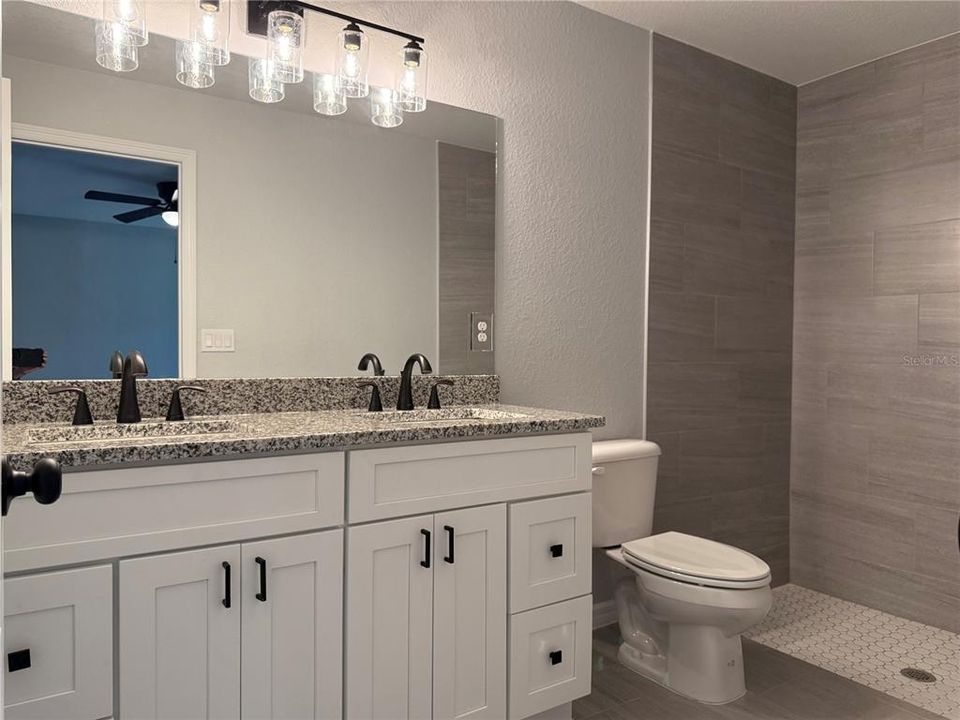 En Venta: $239,900 (3 camas, 2 baños, 1380 Pies cuadrados)