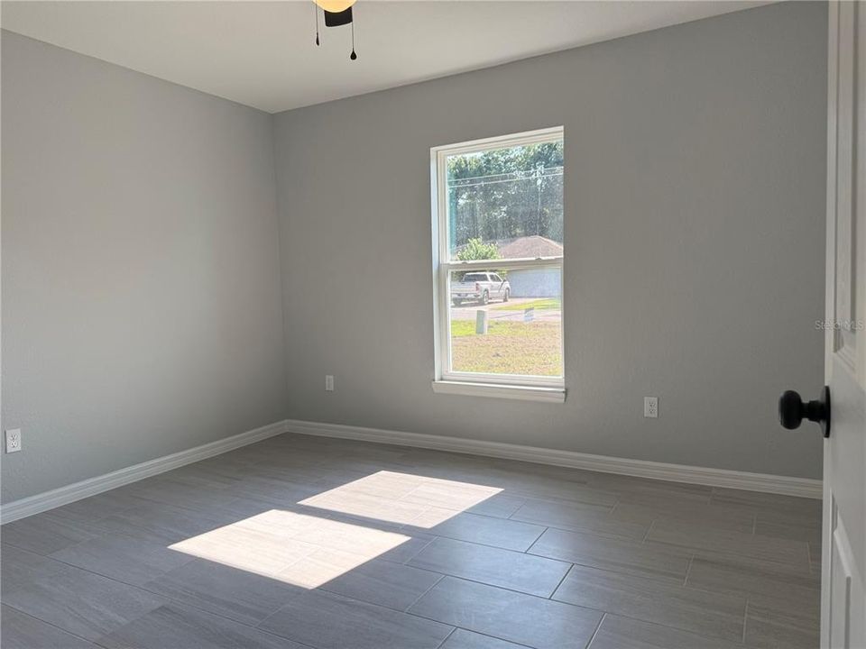 En Venta: $239,900 (3 camas, 2 baños, 1380 Pies cuadrados)