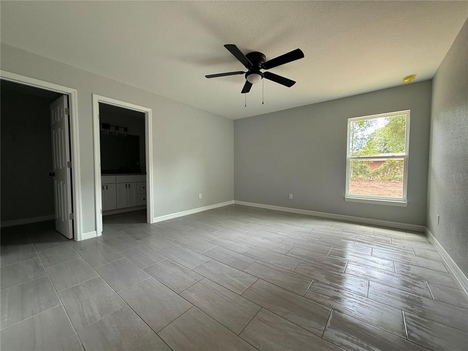 En Venta: $239,900 (3 camas, 2 baños, 1380 Pies cuadrados)