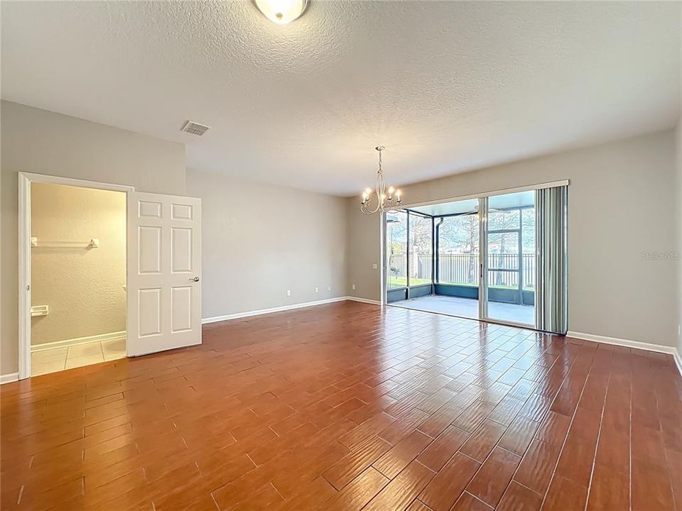 En Renta: $2,300 (3 camas, 2 baños, 1762 Pies cuadrados)