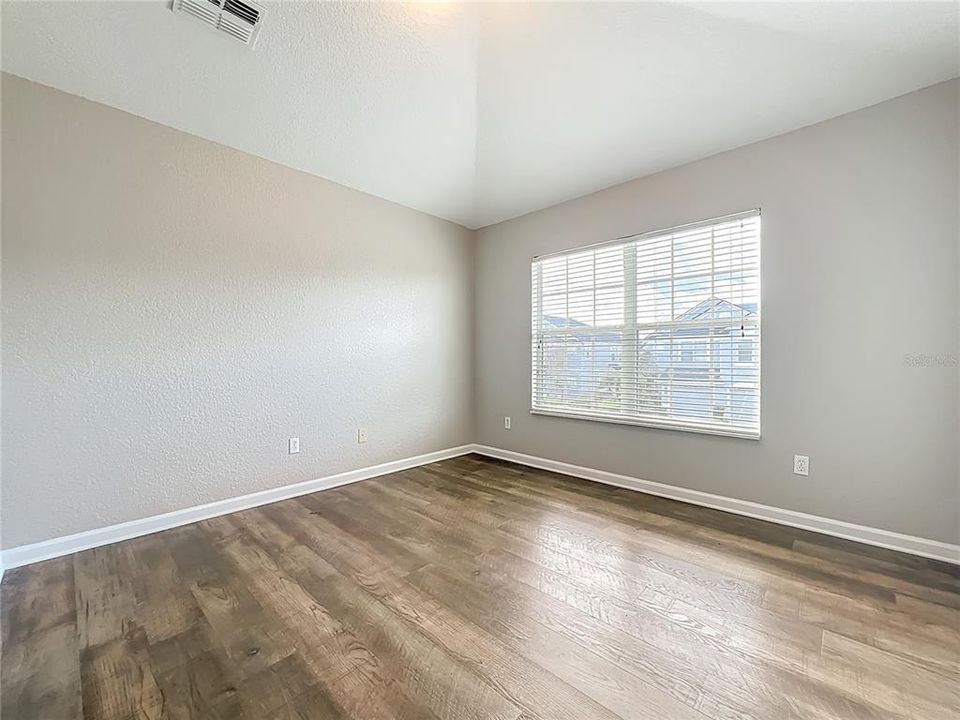 En Renta: $2,300 (3 camas, 2 baños, 1762 Pies cuadrados)