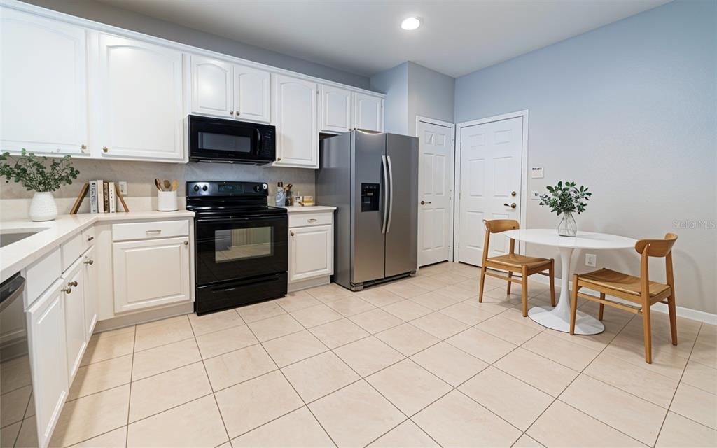 En Renta: $2,300 (3 camas, 2 baños, 1762 Pies cuadrados)