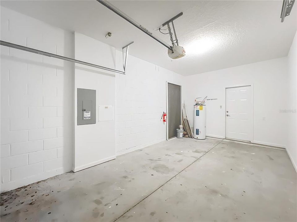 En Renta: $2,300 (3 camas, 2 baños, 1762 Pies cuadrados)