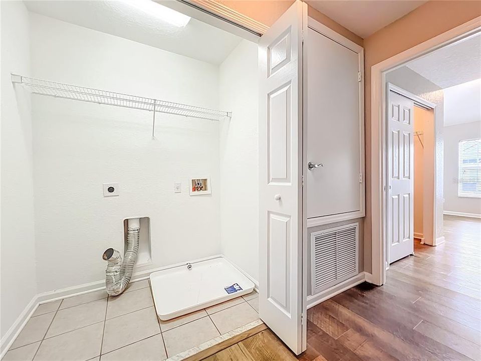 En Renta: $2,300 (3 camas, 2 baños, 1762 Pies cuadrados)