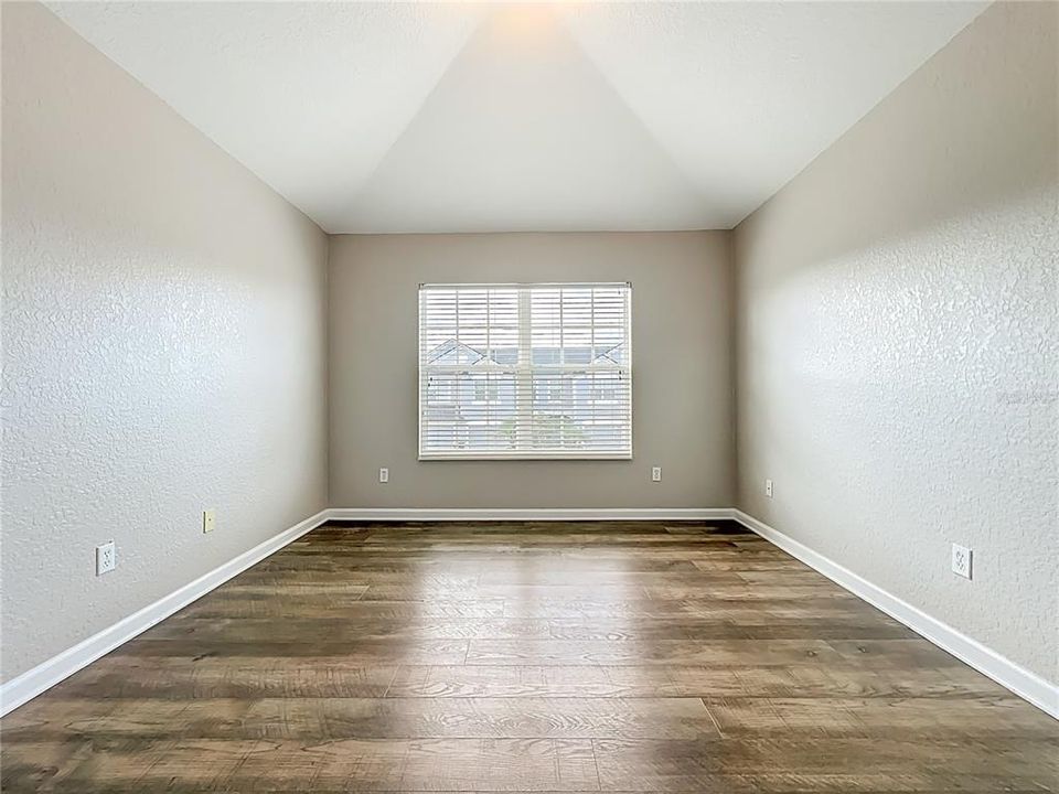 En Renta: $2,300 (3 camas, 2 baños, 1762 Pies cuadrados)