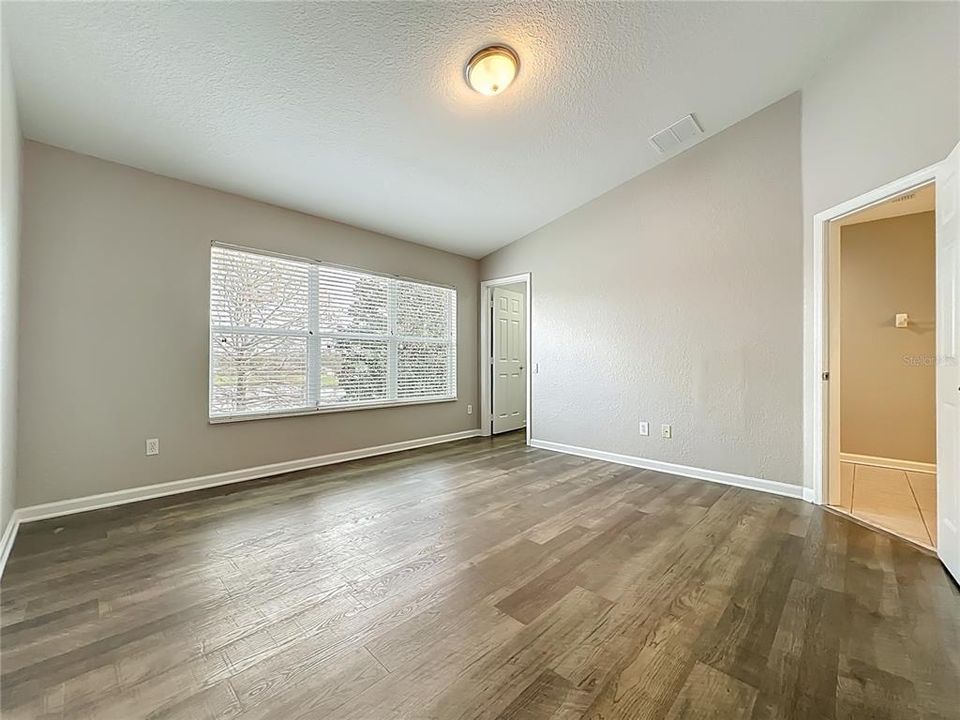 En Renta: $2,300 (3 camas, 2 baños, 1762 Pies cuadrados)