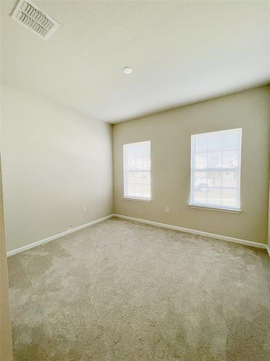 В аренду: $2,500 (4 спален, 3 ванн, 1996 Квадратных фут)