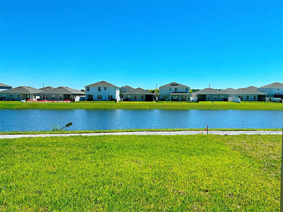 В аренду: $2,500 (4 спален, 3 ванн, 1996 Квадратных фут)