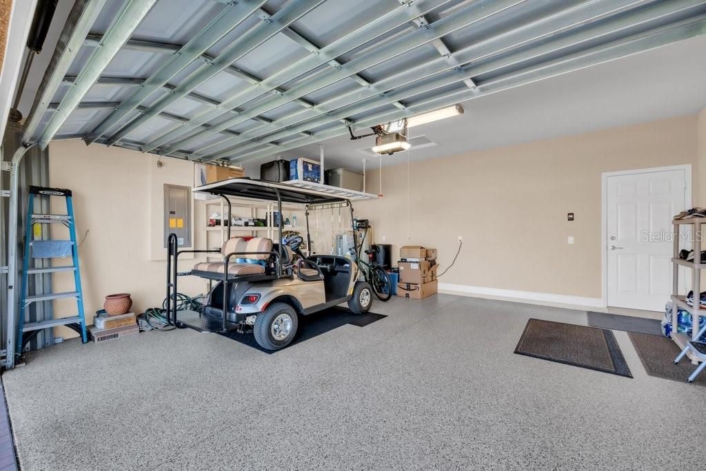 待售: $325,000 (2 贝兹, 2 浴室, 1800 平方英尺)