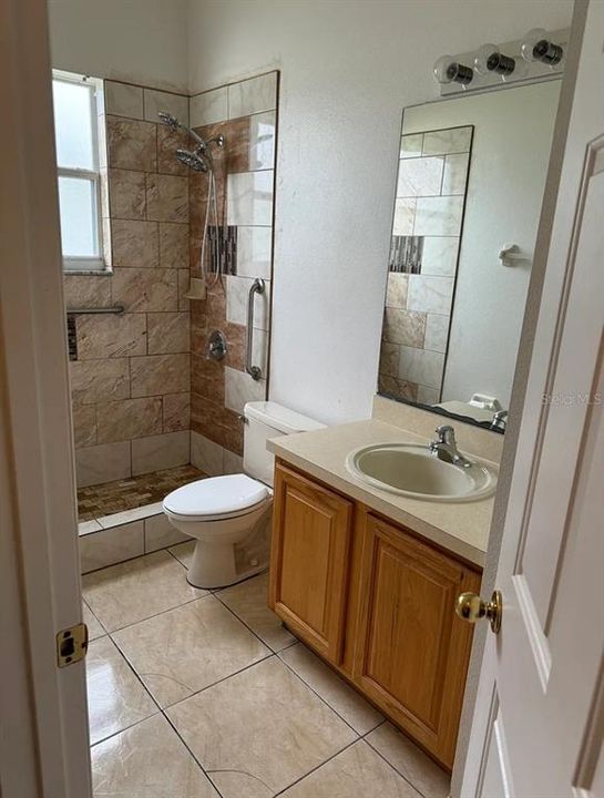 For Sale: $299,000 (4 beds, 3 baths, 2488 Square Feet)