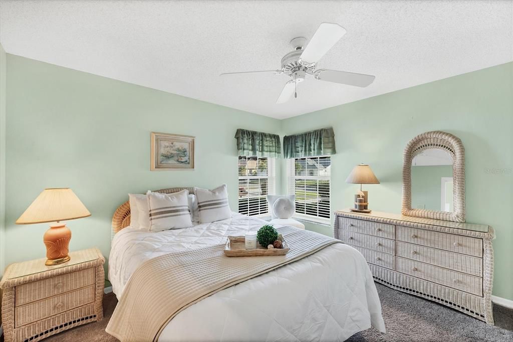 For Sale: $299,512 (2 beds, 2 baths, 1624 Square Feet)