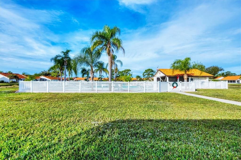 For Sale: $299,512 (2 beds, 2 baths, 1624 Square Feet)