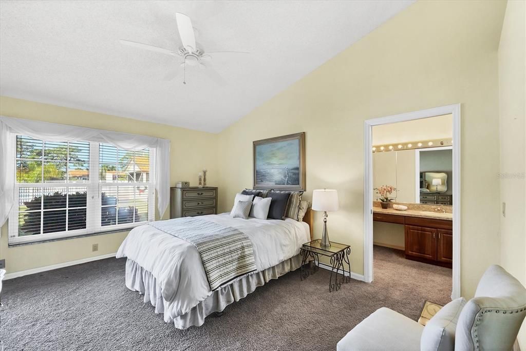 For Sale: $299,512 (2 beds, 2 baths, 1624 Square Feet)