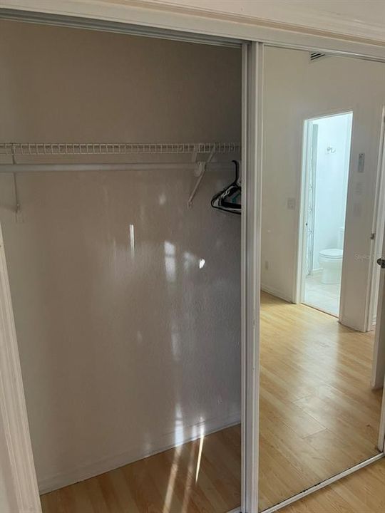 For Sale: $265,000 (2 beds, 2 baths, 1120 Square Feet)