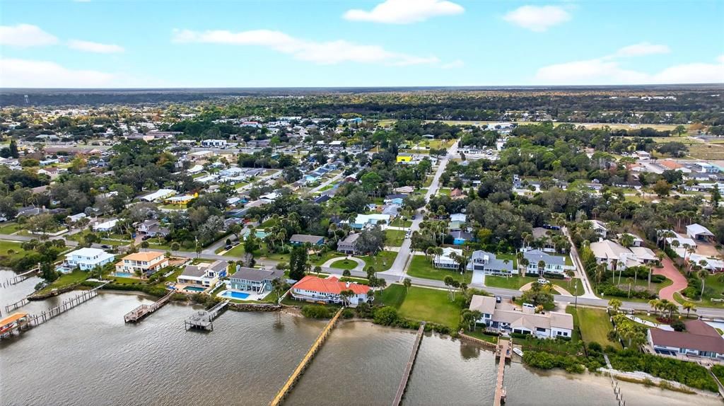 На продажу: $874,900 (4 спален, 3 ванн, 2590 Квадратных фут)