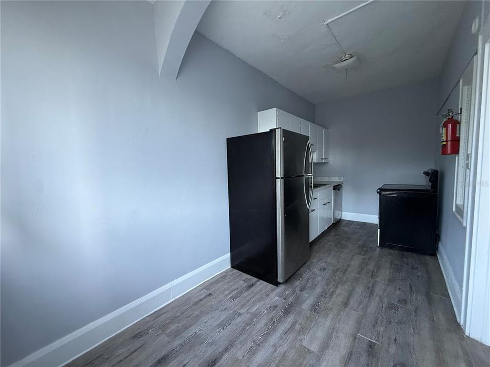 В аренду: $1,200 (2 спален, 1 ванн, 800 Квадратных фут)