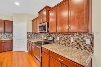 For Rent: $3,795 (3 beds, 2 baths, 2614 Square Feet)