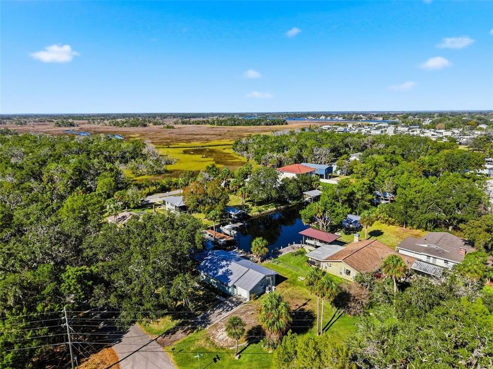 На продажу: $399,000 (2 спален, 1 ванн, 1104 Квадратных фут)