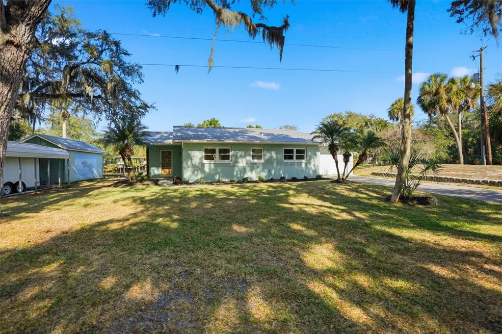 На продажу: $399,000 (2 спален, 1 ванн, 1104 Квадратных фут)