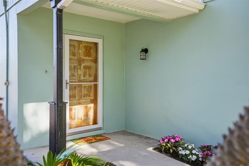 На продажу: $399,000 (2 спален, 1 ванн, 1104 Квадратных фут)