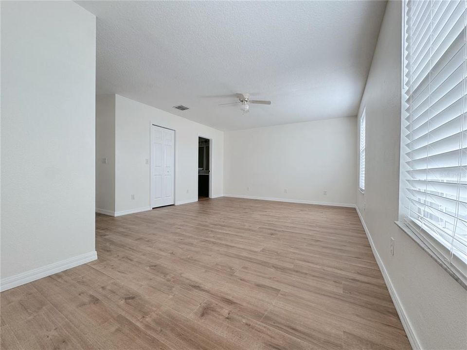 En Renta: $2,100 (3 camas, 2 baños, 1872 Pies cuadrados)