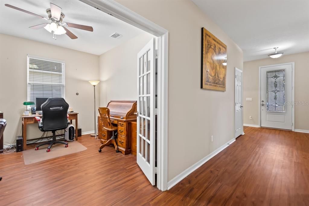 待售: $375,000 (3 贝兹, 2 浴室, 1997 平方英尺)