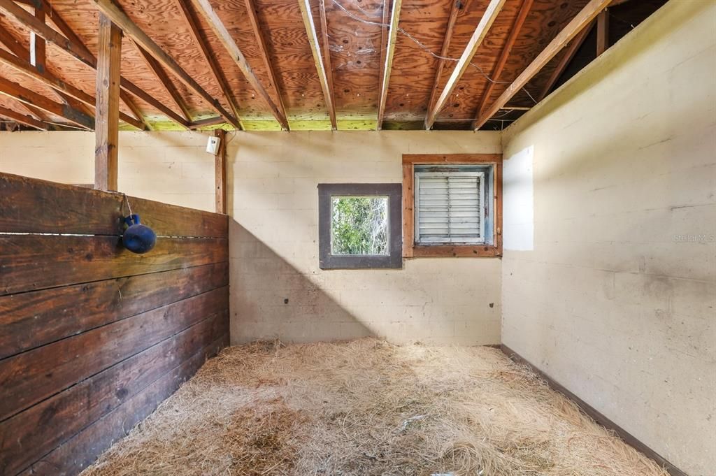 待售: $995,000 (4 贝兹, 2 浴室, 4783 平方英尺)